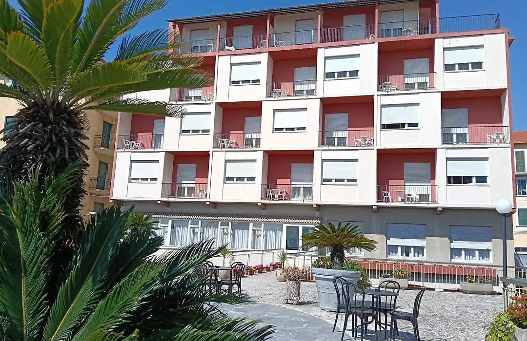 Hotel Robinia-1